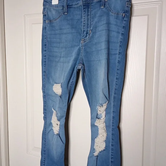 Hollister Distressed Destructed High-Rise Denim Legging Advanced Stretch… - Picture 2 of 6